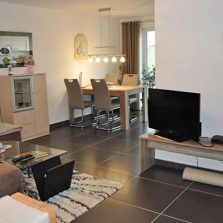 Allgaeu Gemuetliche, Moderne Mit Garten-pool Appartement *