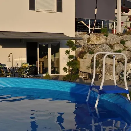 Apartment Allgaeu Gemuetliche, Moderne Mit Garten-pool Argenbuhl