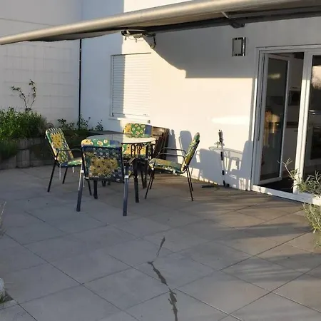 Allgaeu Gemuetliche, Moderne Mit Garten-pool Apartment