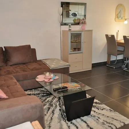 Apartment Allgaeu Gemuetliche, Moderne Mit Garten-pool *