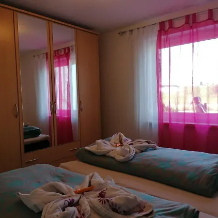 Allgäu Gemütliche, Moderne Mit Garten-pool * Argenbuhl